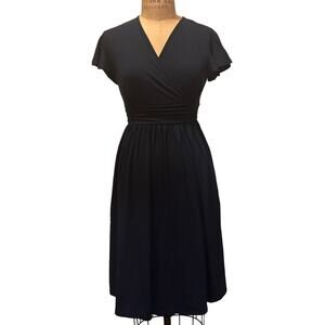 Short Sleeve V-Neck Wrap Dress Navy NWT Size S